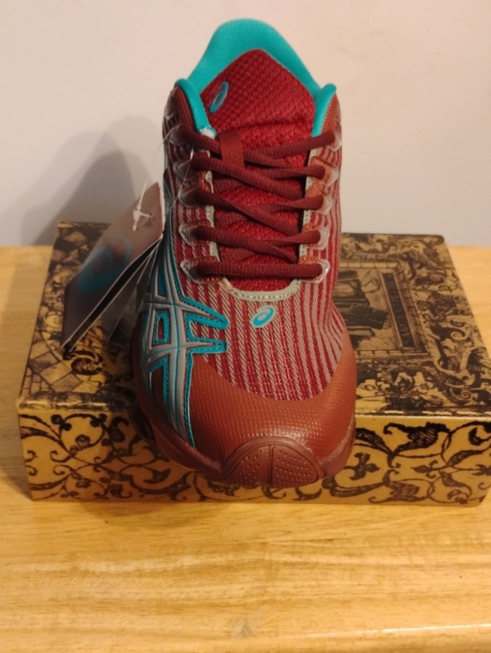 New ASICS Men's Maroon Teal Running Shoe Size 11
